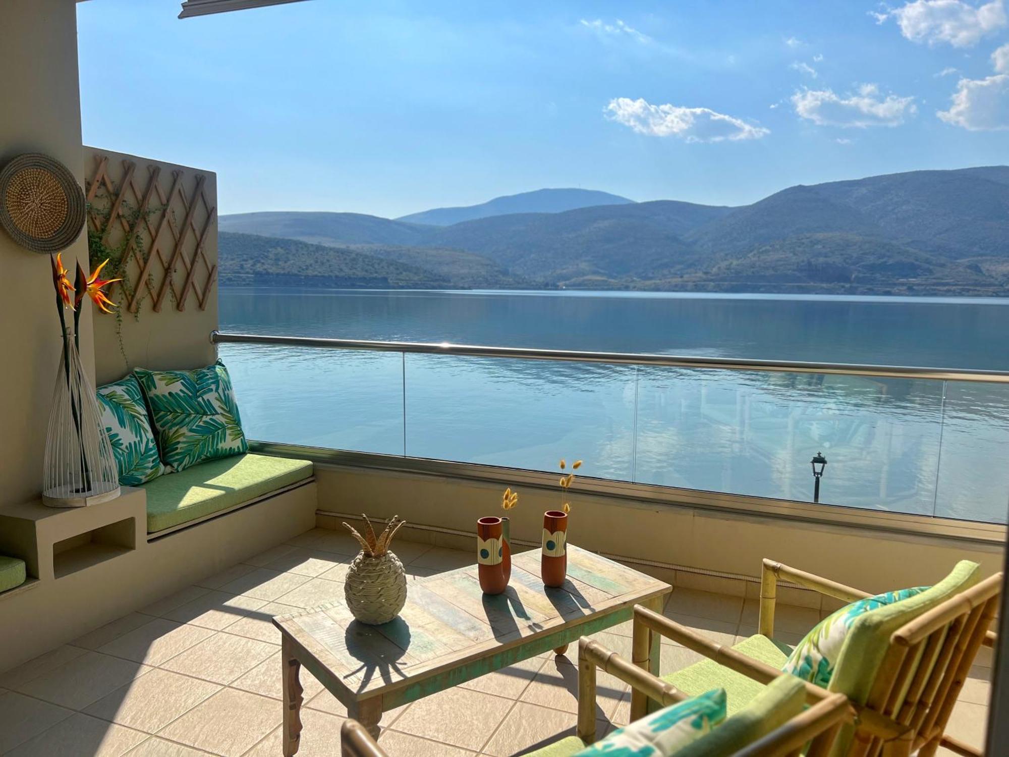 Beach House In Itea-Delphi Εξωτερικό φωτογραφία